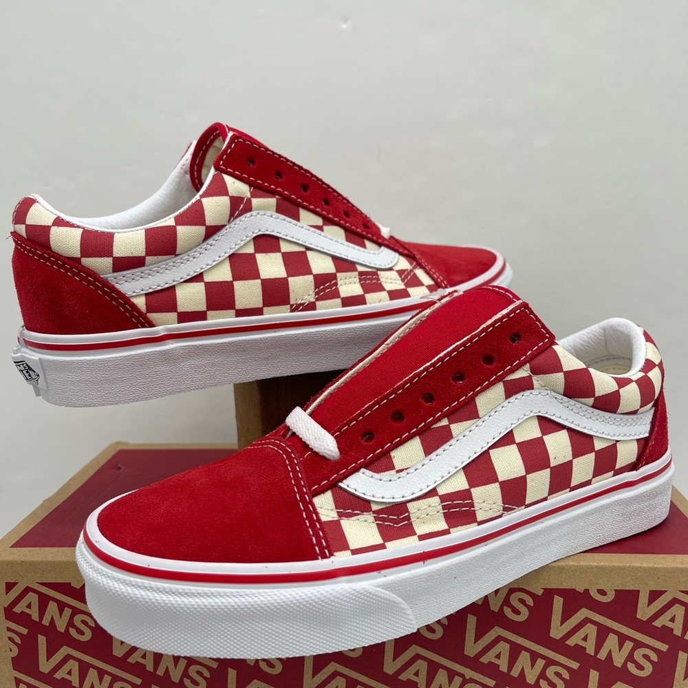 Vans WMNS Old Skool
(Primary Check) Rng Red/White Sneakers 
VN0A38G1P0T - Picture 11 of 16